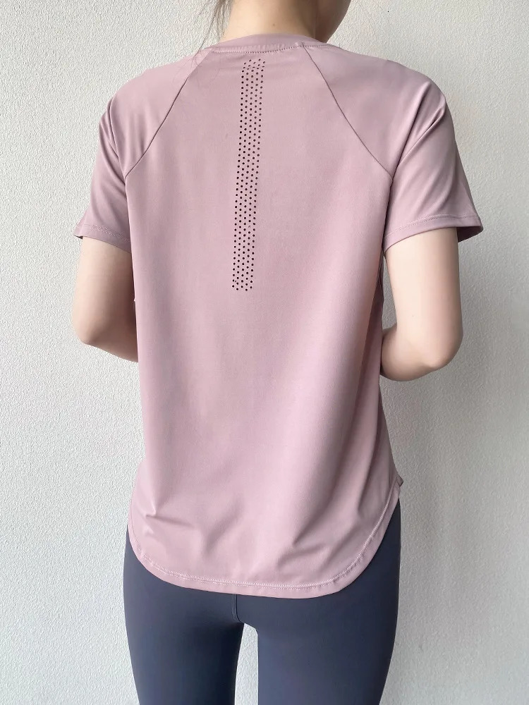 Sportswear Woman Gym Yoga Clothes Women T-Shirt Short Sleeve Quick Dry Fitness Top Breathable Running Shirt Yoga Wear 250324