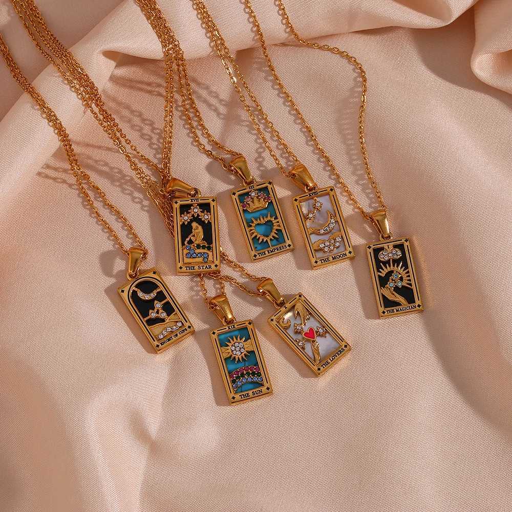 2022 Free Colored Tarot Card Necklace Zircon Star Moon Sun rs Magician Knight Empr Female Pendant Necklace W250325