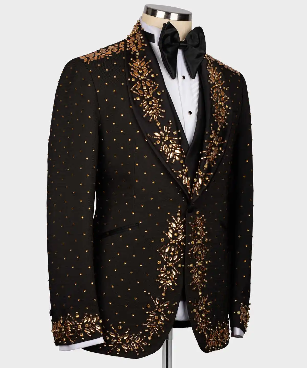 Royal Wedding Tuxedos Beaded Crystal Men Suit Shawl Lapel 1 Piece Set Jacket Formal Party Business Blazers Customized