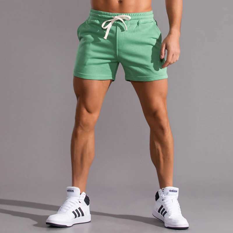 Summer running shorts mens quick drying gym running shorts beach pocket fitness shorts mens branded fitness clothing W250324