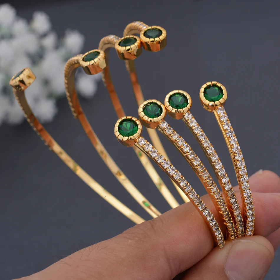 4 pieces/set of green Dubai Ethiopian gold cufflinks suitable for women girls wives African bracelets Arabic bracelets jewelry holiday gifts 250322