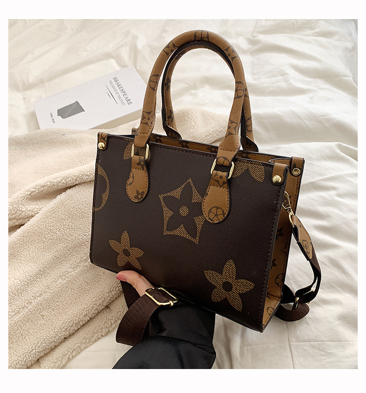 Free shipping 2025 designer Shoulder tote Bags For womans casual flap handbag fashion messenger bag woman crossbody bag