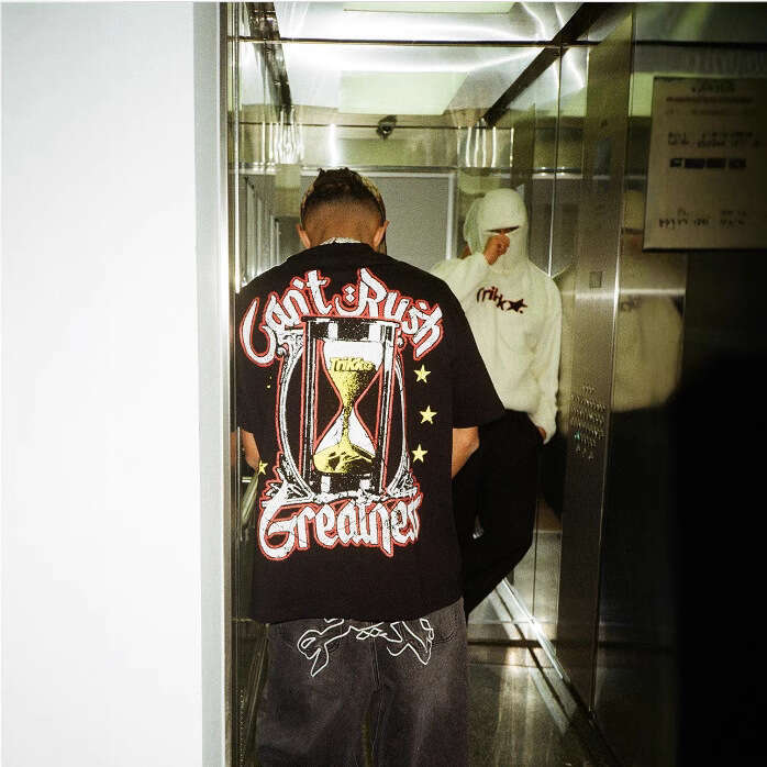 2025 Fashion Men's and Women's Same Style Fluffy Loose Hooded High Street Sweatshirt Letter Embroidery gift for man