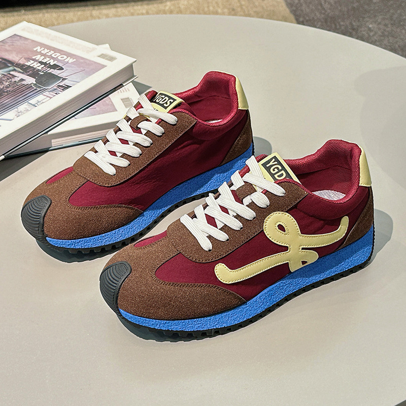 hot Free shipping designer Running Shoes for man sneakers sport outdoor Outfit Massage shoes