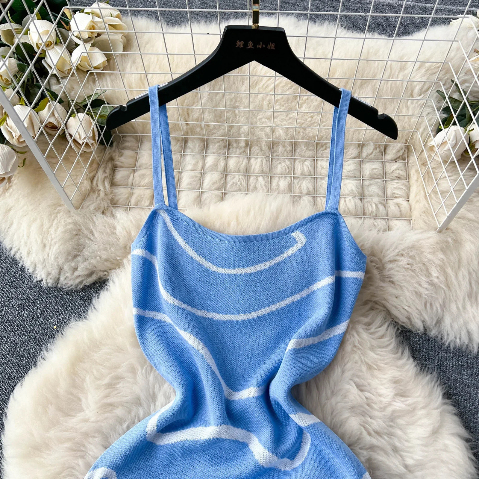 Womens Knitted Shawl Sleeveless Spinning Printed Backless Ultra Thin Dress Fashion Elastic Beach Long Dress 250322