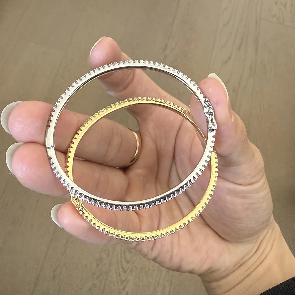 Fashion Classic Bangle Silver Color Bracelet With Stone For Women Wedding Party Small Bracelet High Quality Jewelry 250322