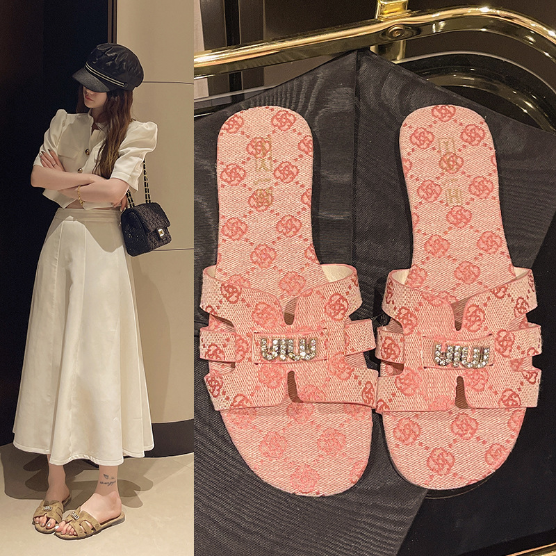 2025 hot new free shipping designer slippers for womens flat slippers grey pink khaki Summer new beach slippers size35-40