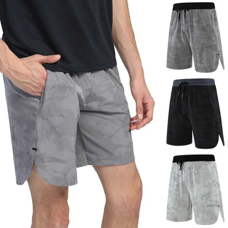 Mens fitness shorts quick drying sportswear casual beach brand short camouflage running shorts breathable gym shorts W250324