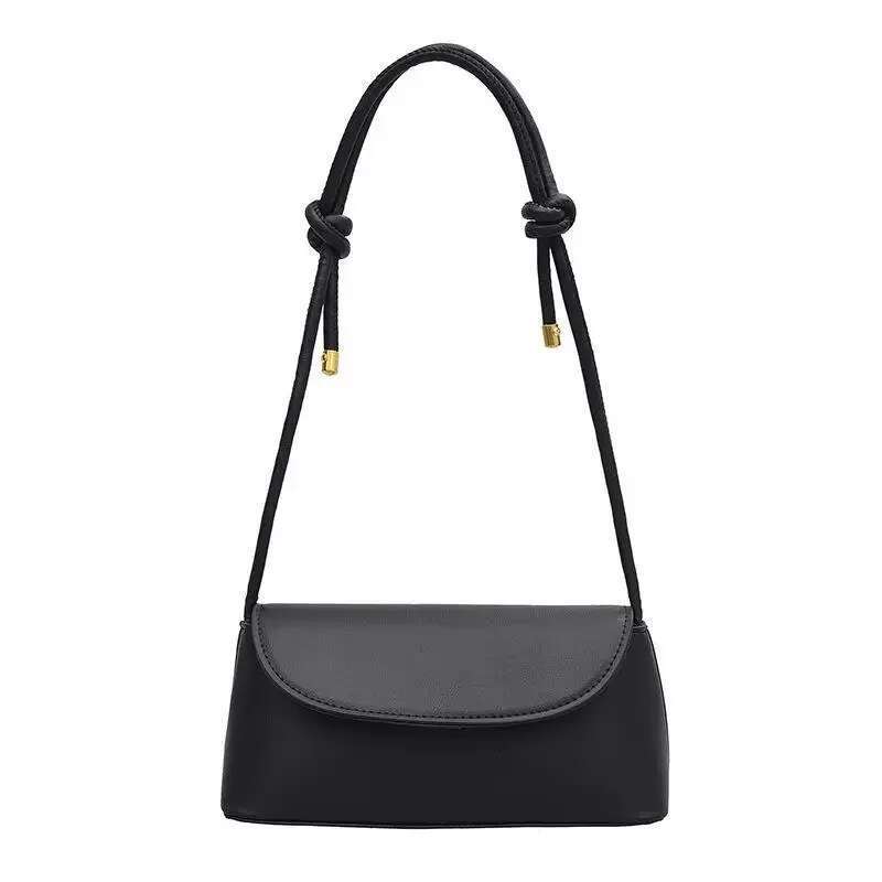 2025 New Internet Celebrity Retro Women's Designer Fashion Crossbody Bag Single Shoulder Small Bag4