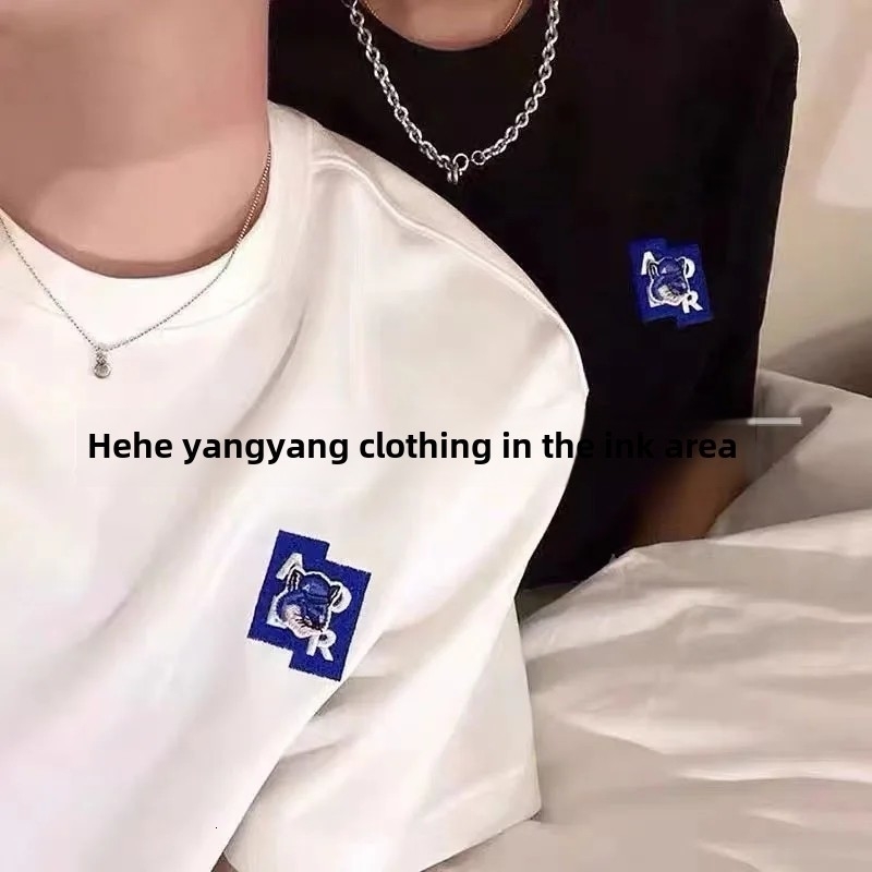 Casual short sleeved Tshirt with animal pattern couple style BF casual shirt summer Cottonsswift Korean 250324