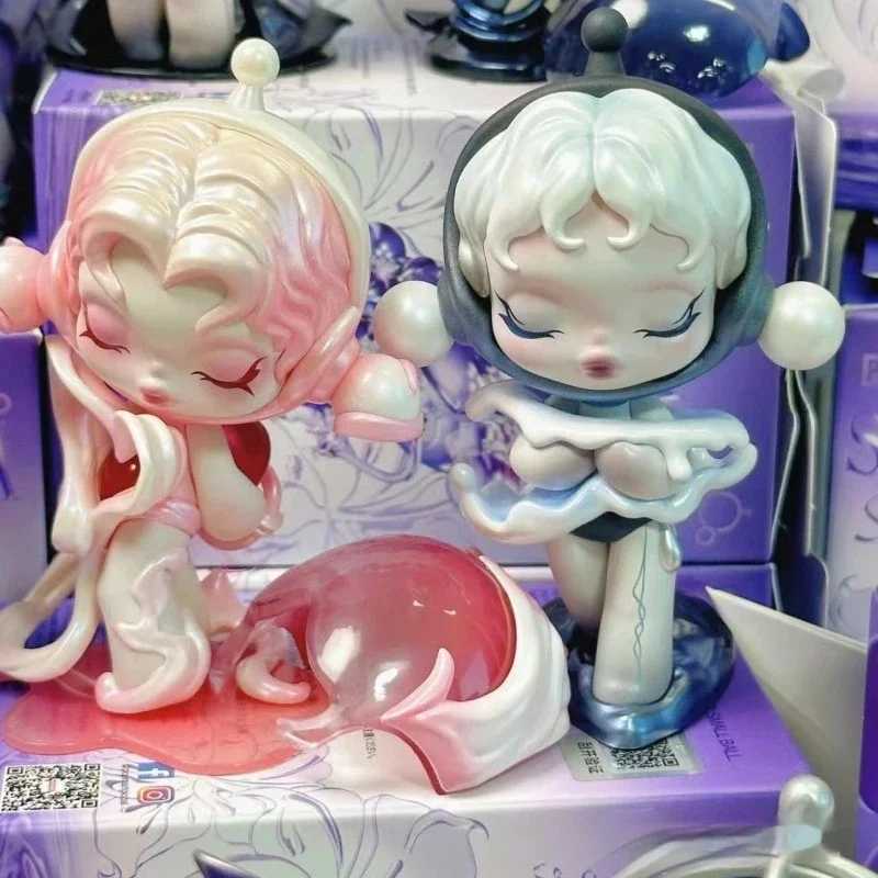 Pop Mart Skullpanda Sound Series Super Cute Blind Box Error Caixa Action Characters Childrens Toys Christmas GiftsT250325