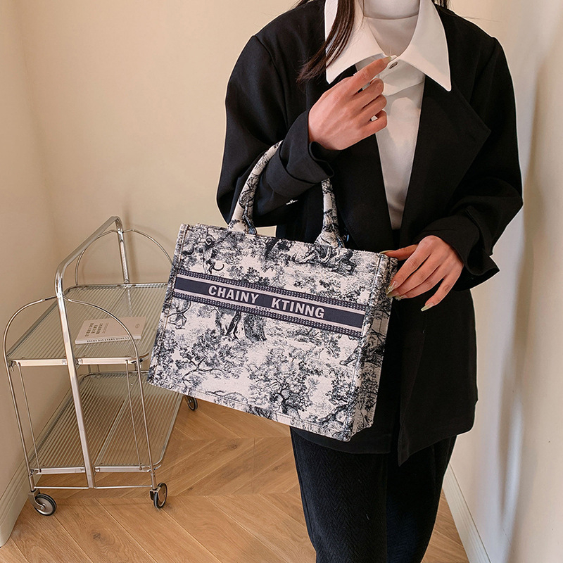 free shipping designer handbag for woman Casual Fashion vintage Letter tote pocket