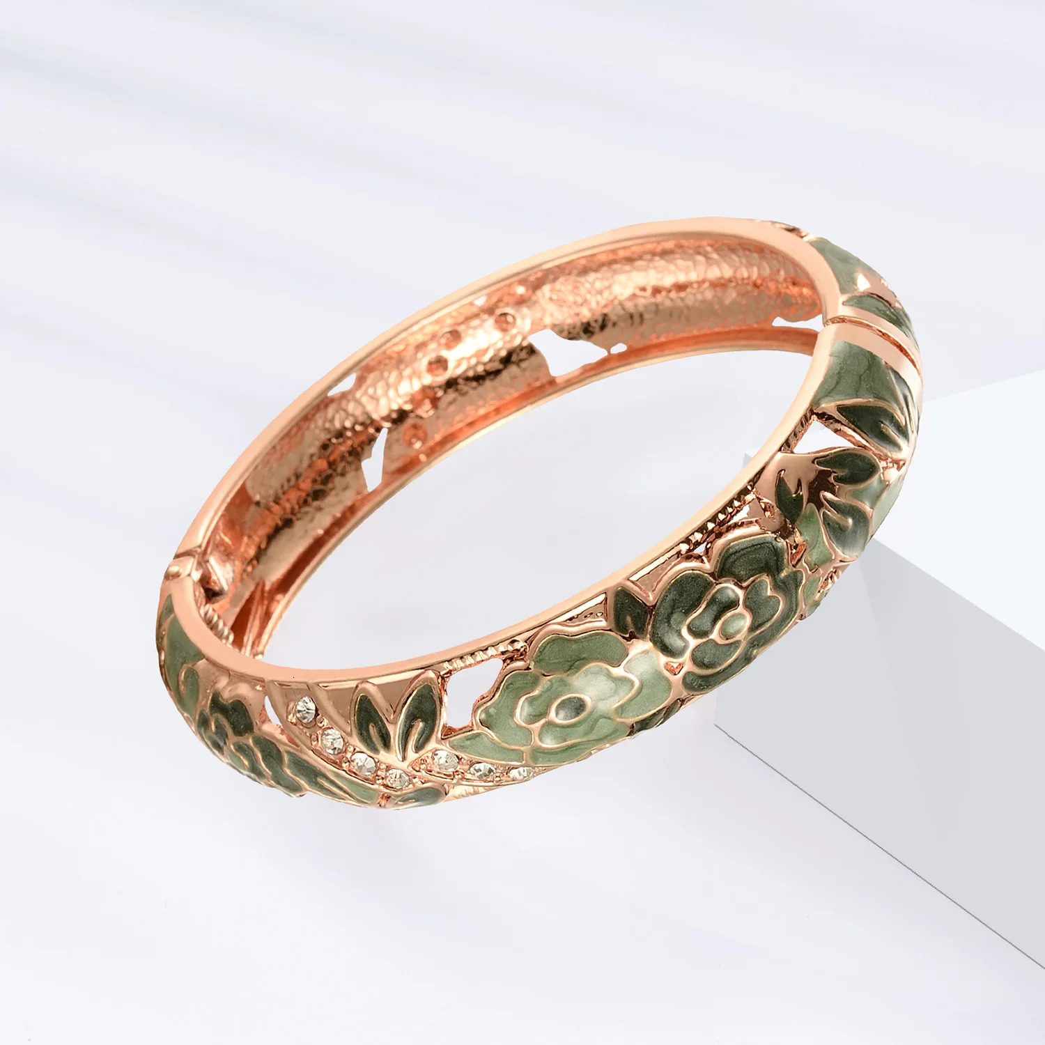 Cloisonne Bracelet For Women Floral Viking Bangle On Hand Enamel Womens Bracelets Green Hawaiian India African Jewelry Alloy 250322