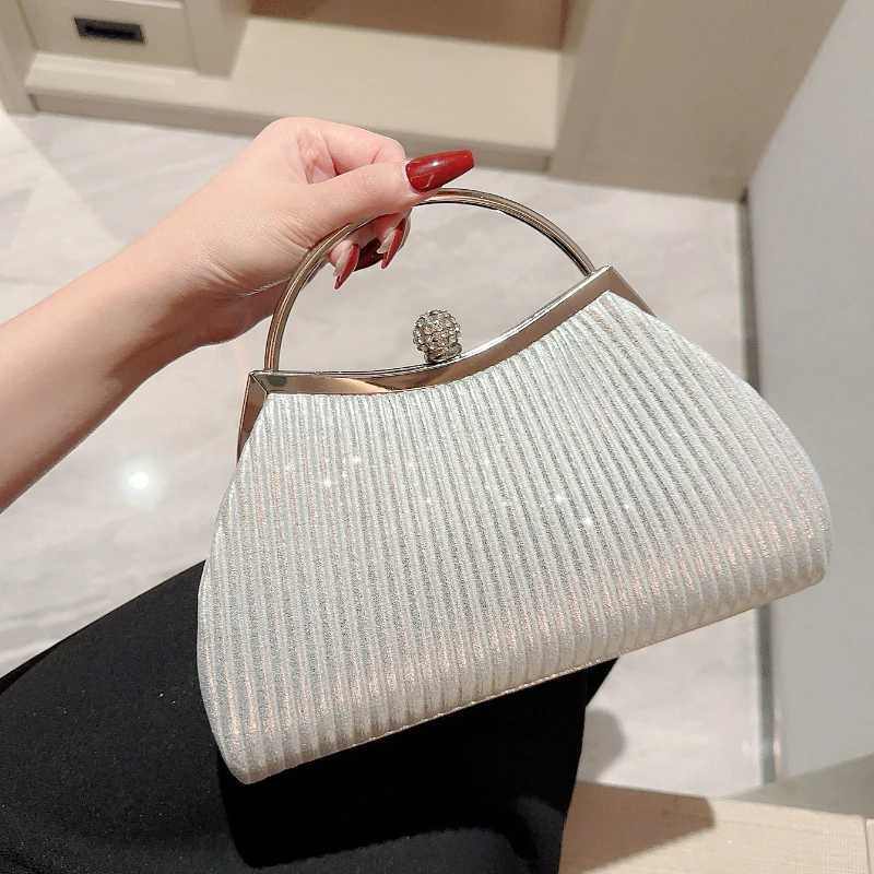 Womens Evening Clutch Bag Sparkling Water Diamond Ball Shoulder Bag Chain Wrinkle Fashion Elegant Messenger Bag Z250324