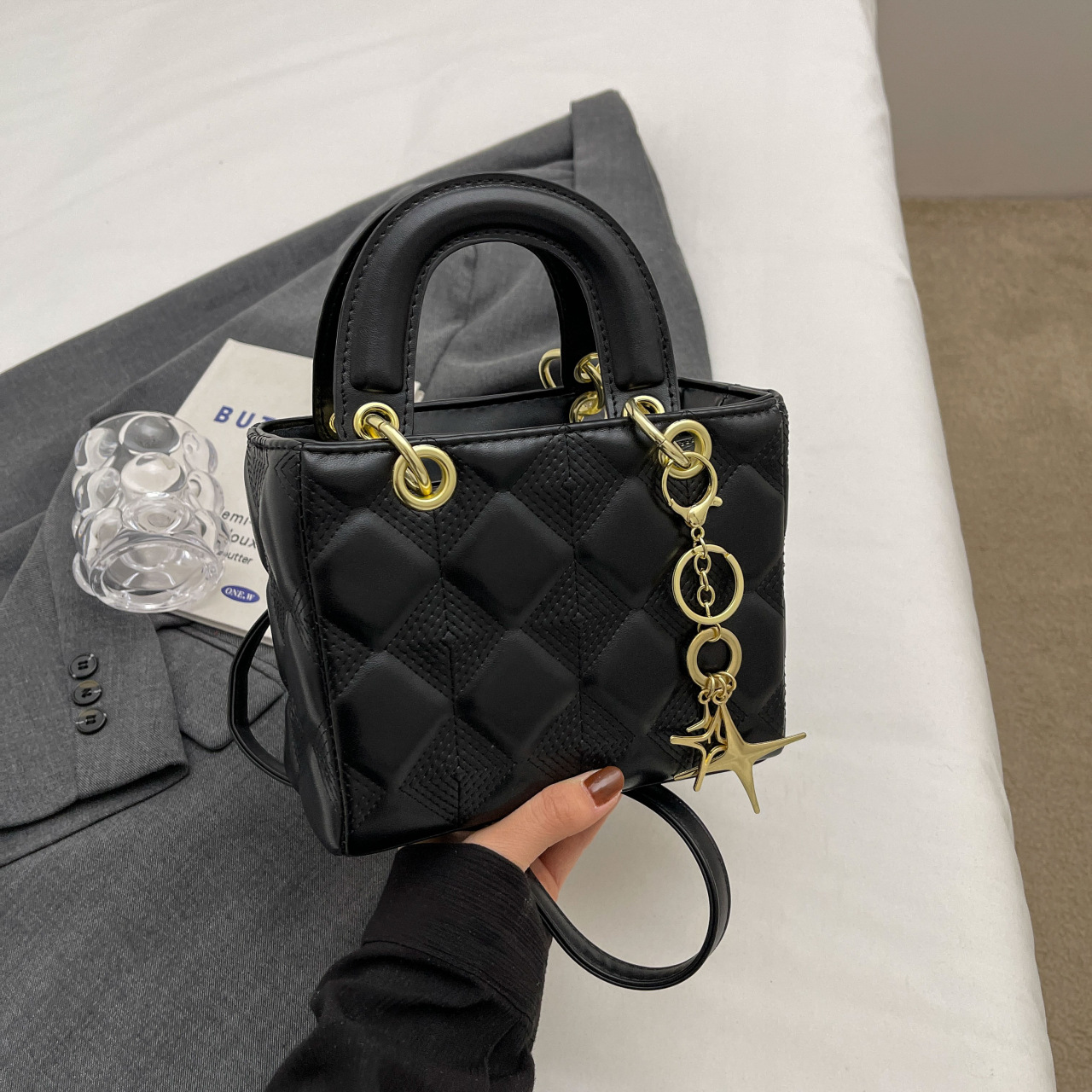 free shipping women's bag new simple fashion diamond lattice small fragrance handbag crossbody bag