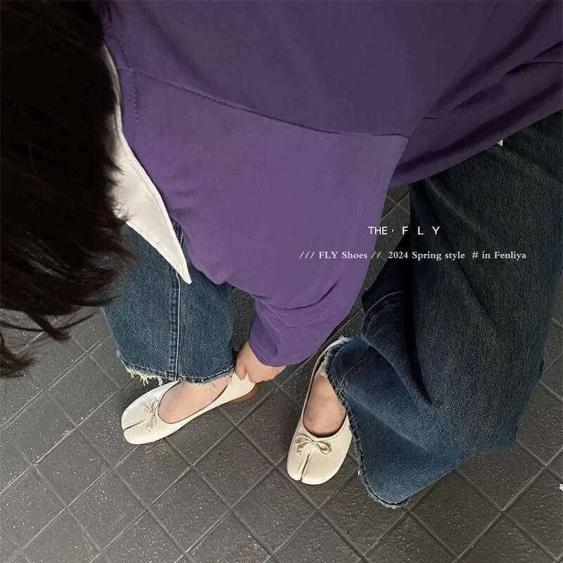 Genuine Leather Tabi Handmade Women Flats High Quality Sheepskin Female Boat Shoes Design Split-Toe Mules