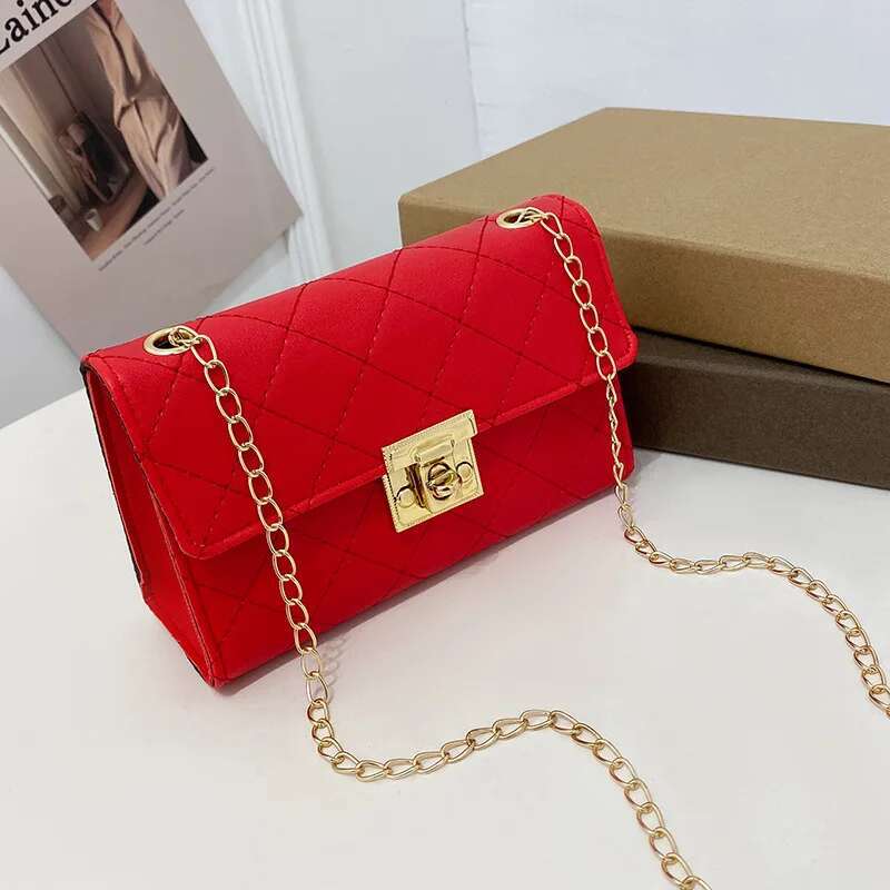 2025 New Small Square Girl Designer Fashion Crossbody Bag Women's Coin Wallet Mobile Foreskin Leather Hardware Embroidery2
