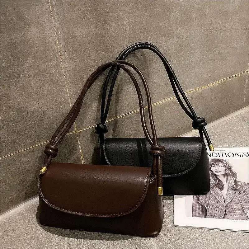2025 New Internet Celebrity Retro Women's Designer Fashion Crossbody Bag Single Shoulder Small Bag4