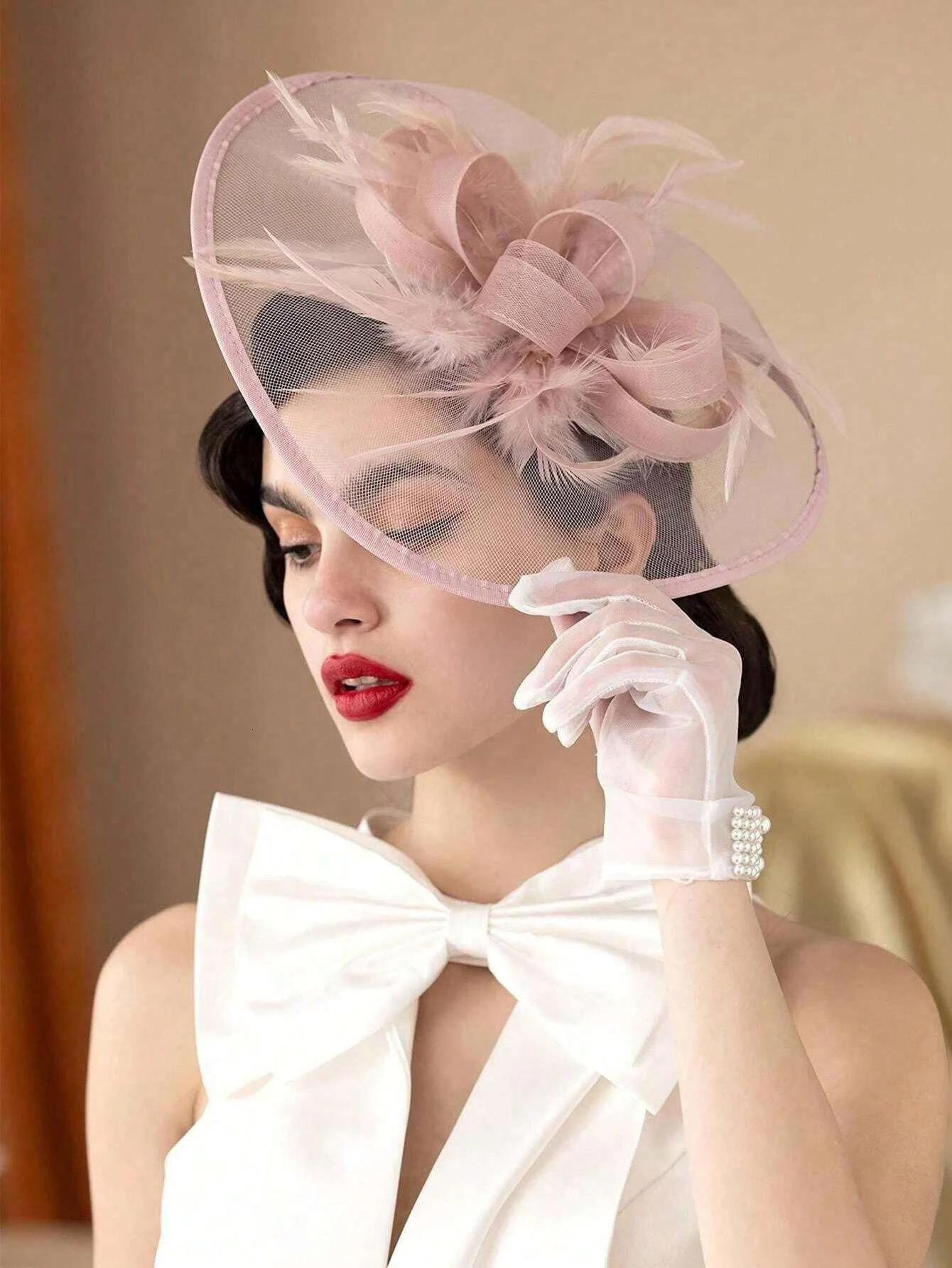 1Pc Fascinators Hats For Women Fancy Tea Party Hats 2024 Elegant 1950s kentucky Hats Hair Clip For Bride Wedding Party 250324