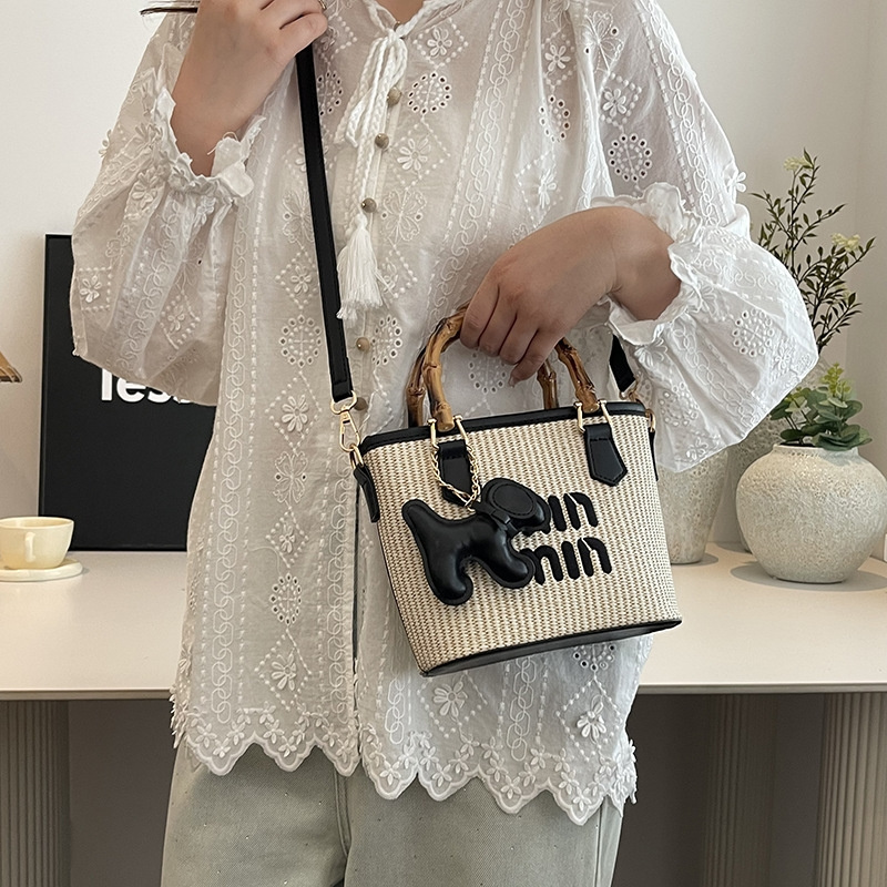 Free Shipping 2025 New Designer Fashionable Commuting Handbag Bamboo Vegetable Basket Single Shoulder Diagonal Cross Bag For Women New Free Delivery D