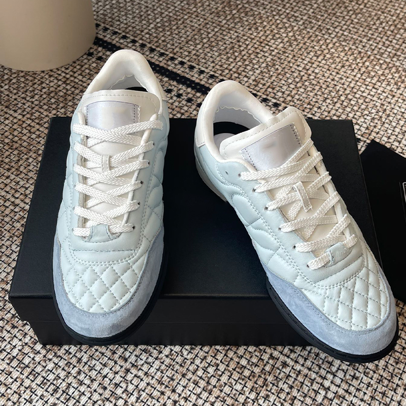 Tennis Walk leather sneakers Flat Top Lace up calfskin Athletic shoes Rubber soles trainers casual shoe women's Luxury Designers factory footwear size 35-40