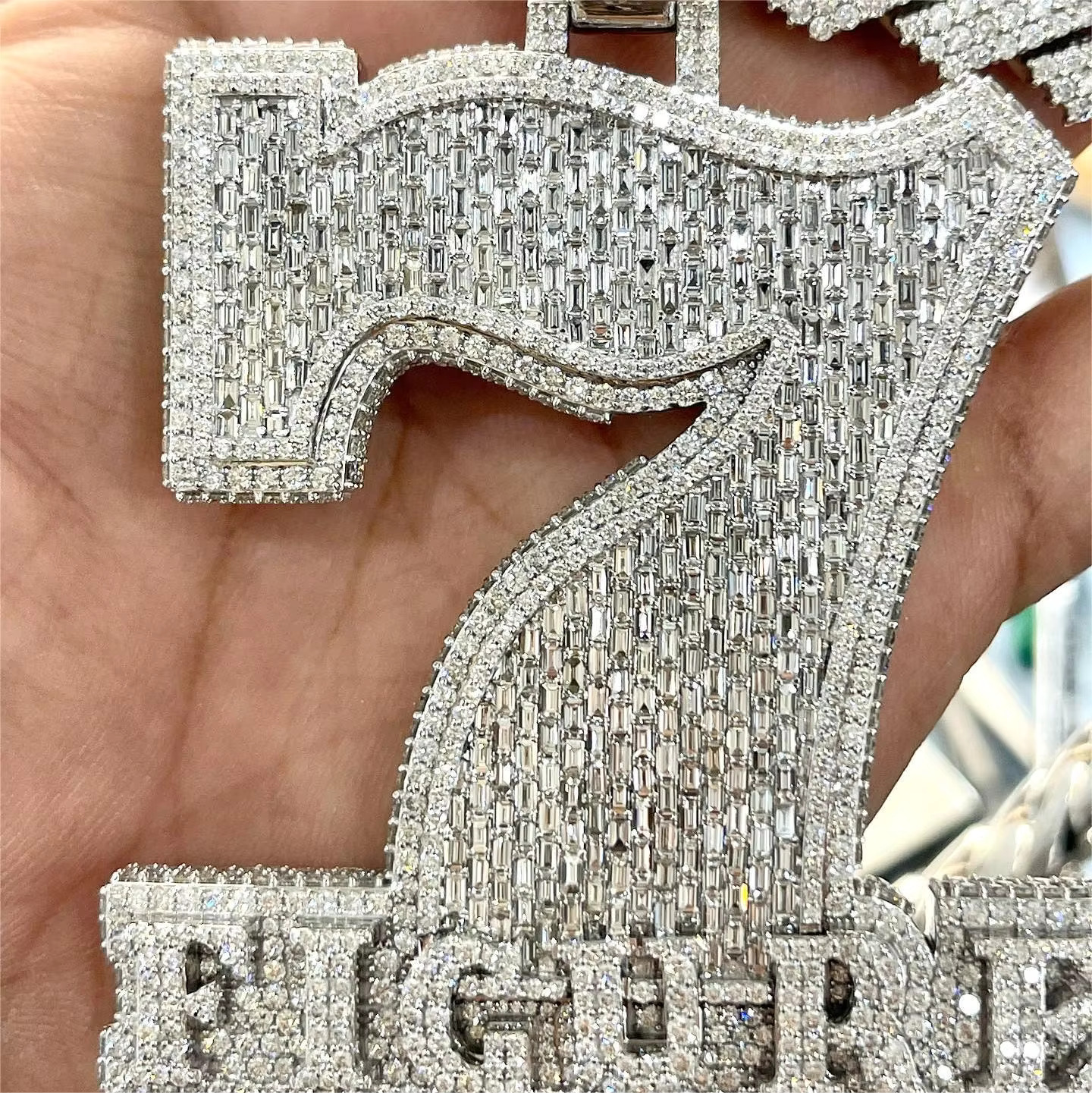 Designer necklace 100% Pass Diamond Tester 925 Silver Jewelry Shiny Diamond Moissanite Pendant for Necklace