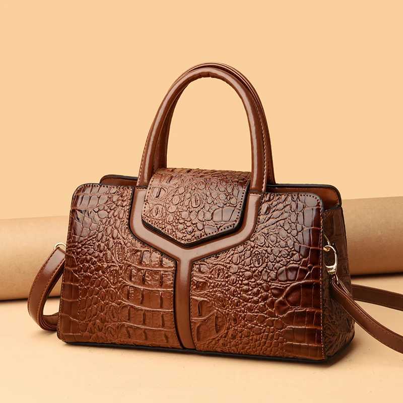 New Leather Womens Messenger Bag Crocodile Womens Cross Shoulder Bag 2023 High Quality Womens Handbag Z250324
