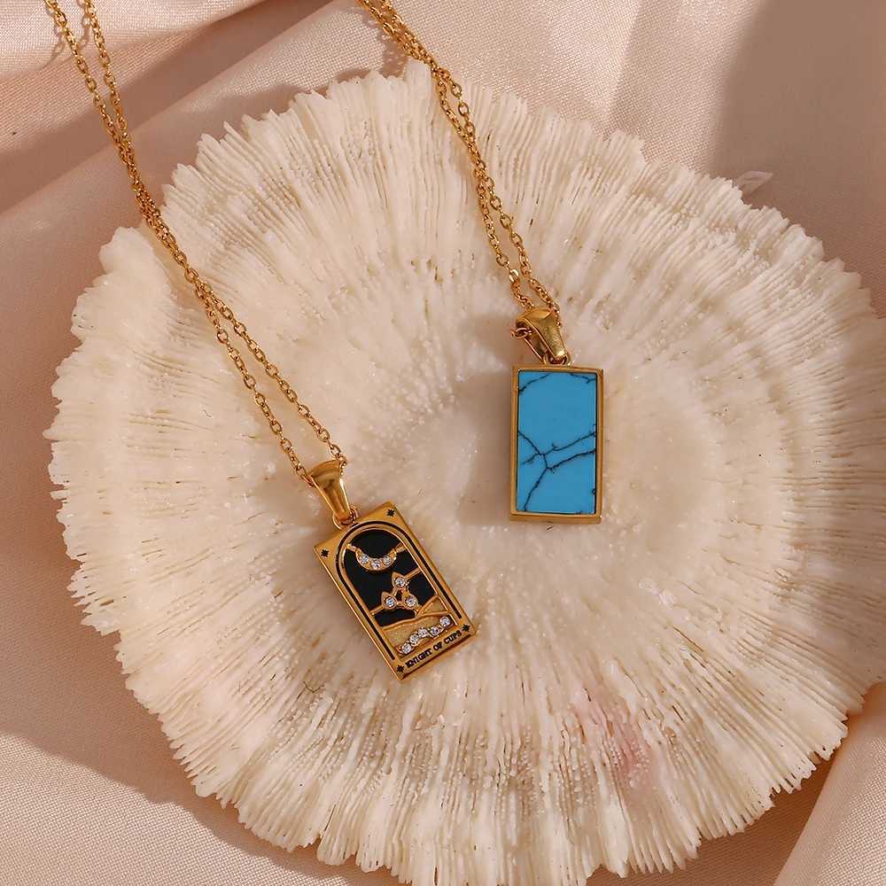 2022 Free Colored Tarot Card Necklace Zircon Star Moon Sun rs Magician Knight Empr Female Pendant Necklace W250325