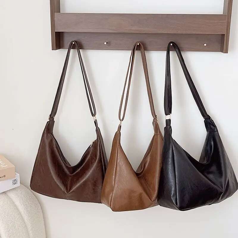 2025 New Leather Commuter Retro Leisure Handbag Designer Fashion Women's Crossbody Bag Texture Large Capacity Temperament5