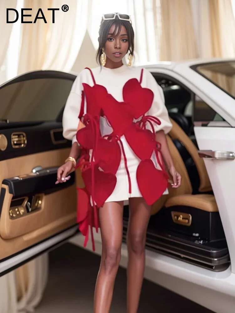 Women Red Veet Personality Strap Street Coat Hollow Out Vest New Fashion Temperament Spring Lady Clothes