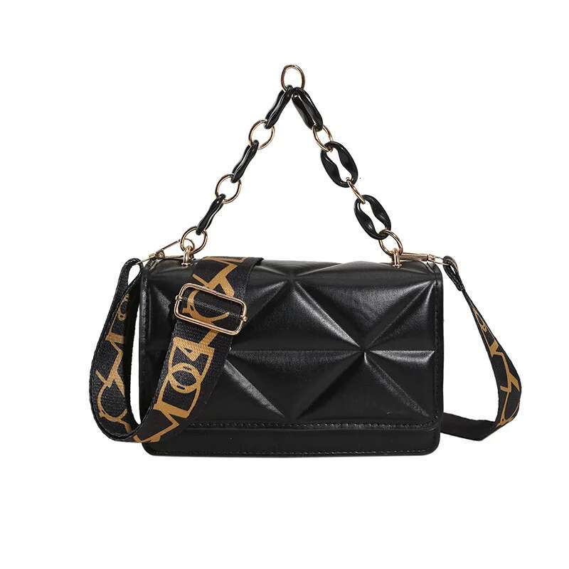 2025 new winter women's shoulder stone patterned leather crossbody bag designer fashionable pink handbag chain shopping handbag wallet3
