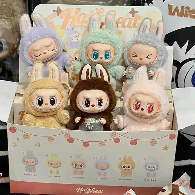 Labubu Monster Blind Box Heart Macaron II Vinyl Plush Doll Toy Blind Box Model Pack Keychain Filling Pendant Decorative GiftT250407