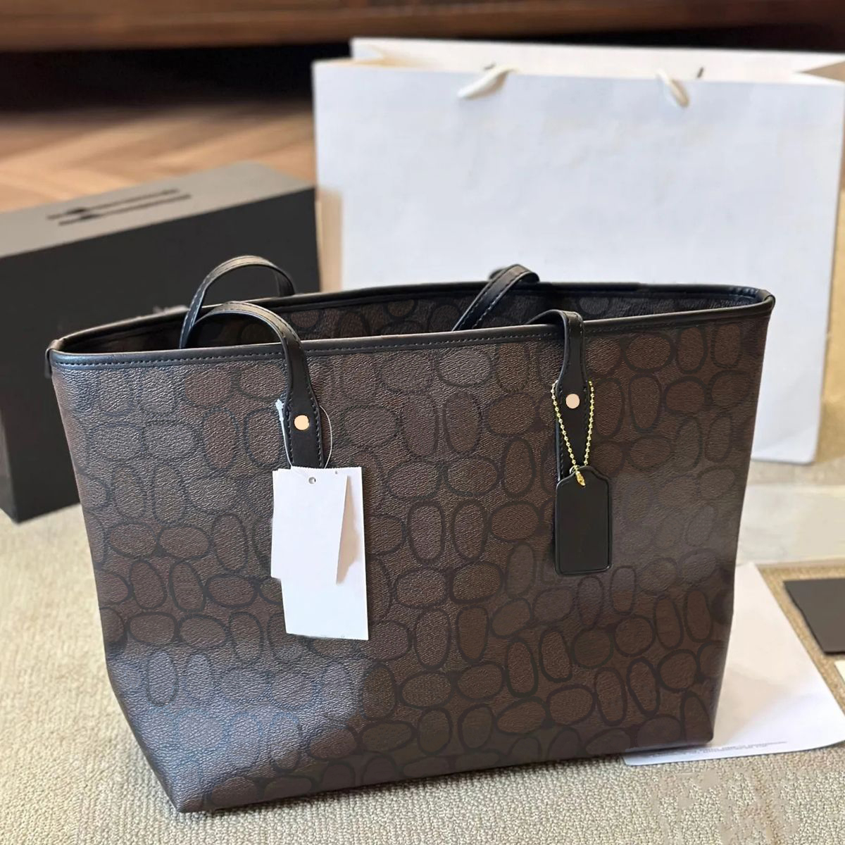 Tote bag Designer bag Fashion Bags Women's Travel Luxury Handbag Shoulder Beach Bag Hot Tote Bag Large Letter Designer Large Capacity Bag Shopping Bag