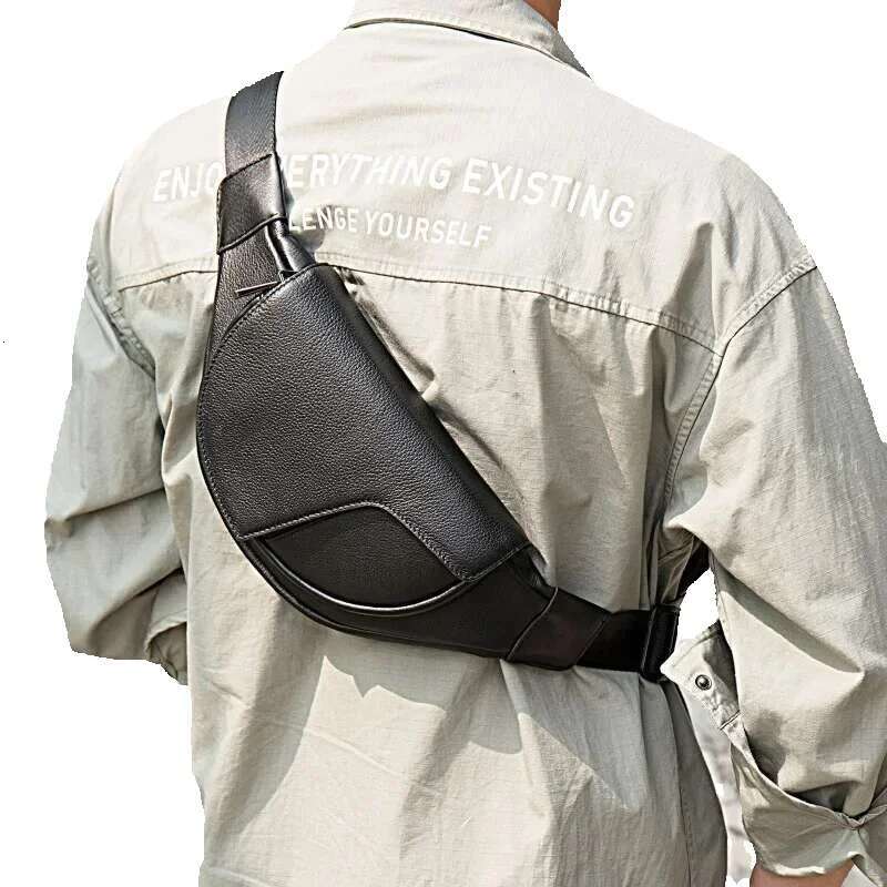 Casual Genuine Leather Men Women Chest Shoulder Bag First Layer Cowhide Waist Pack Unisex Sg Crossbody Bags