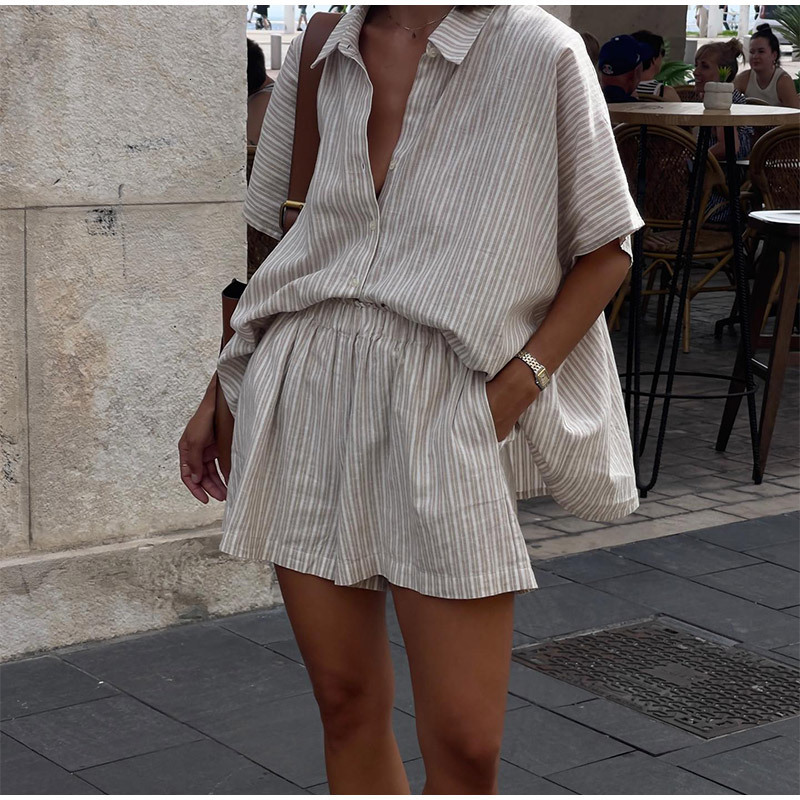2025 Spring/Summer New Striped Shirt Shorts Set Fashionable, Comfortable, Casual, Loose and Versatile