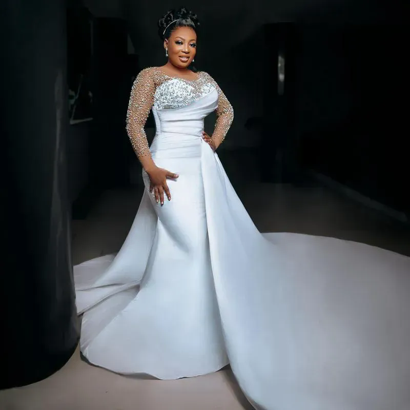 Plus Size Aso Ebi Mermaid Wedding Dresses Sheer Neck Long Sleeves Beaded Bridal Gowns Crystals Illusion Trumpet Brides Dress Bride With Detachable Tra