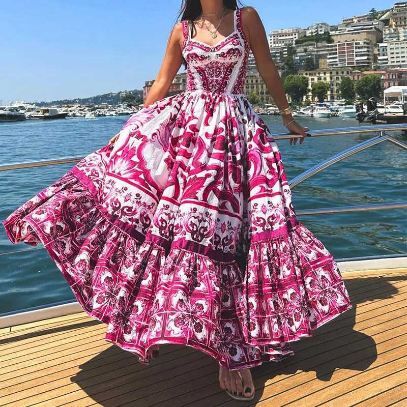 Runway 2024 Summer Runway Red White Porcelain Floral Print Long Maxi Beach Dresses Women Straps Sundress X250324