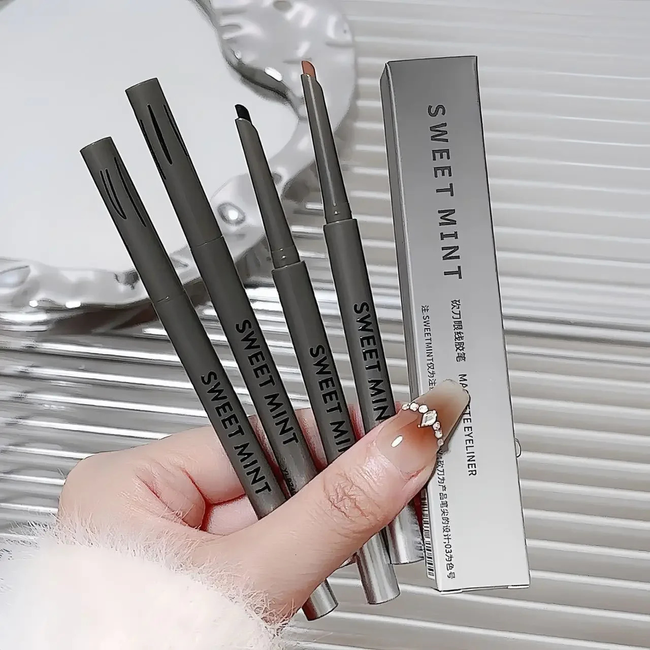 Sexy Rose Red Eye Liner Pencil Natural Matte Wine Red Lying Silkworm Eyeliner Easy To Color Waterproof Eye Make Up Cosmetics 1pc 250324