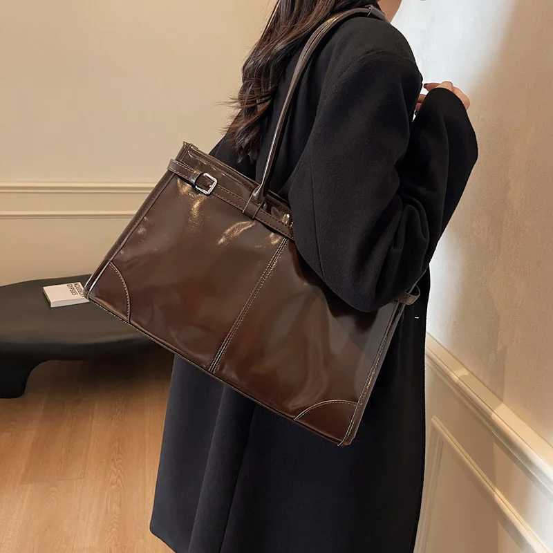 Handbags - Designer hot Oil PU Leather Shoulder Bag Retro Crossbody, Womens Large Bucket Handbag Y250324