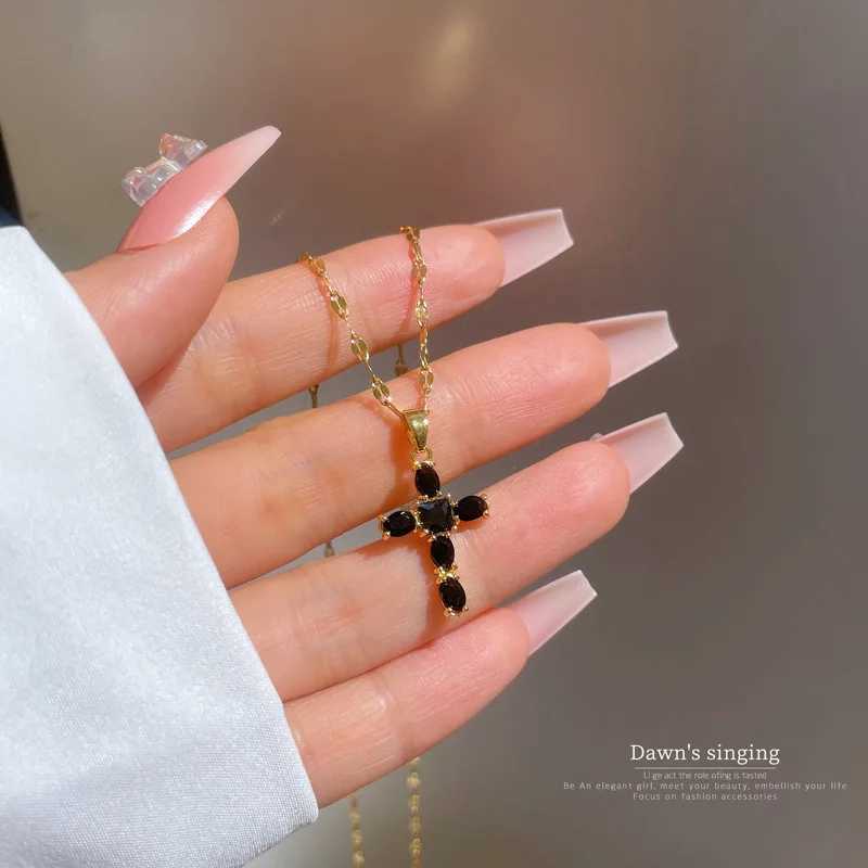 Luxury Shiny Pink Black Clear Zircon Cross Pendant Necklaces for Women Girls Train Stainless Steel Chain Choker Jewelry Gifts W250616