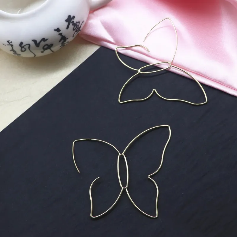 Classy Chic Delysia Bold Butterfly Earrings Versatile Jewelry for Proms and Wedding Celebrations