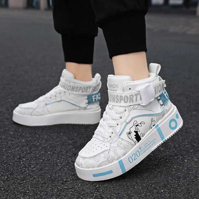 Brand childrens board shoes top-level sports shoes boys fashionable basketball sports shoes casual girls apartments childrens casual walking shoes W25