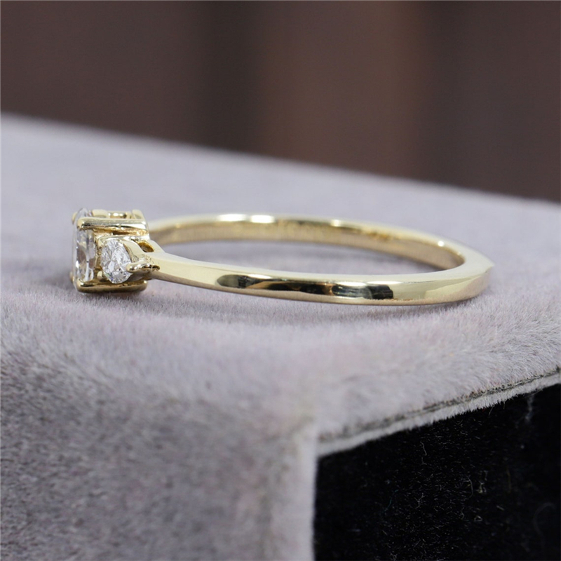 Jewelry Three Stone Engagement Ring 5.0*3.5 MM Oval Shaped Lab Diamond Ring Classic Wedding Band Ring Anniversary Gift Ring For Her