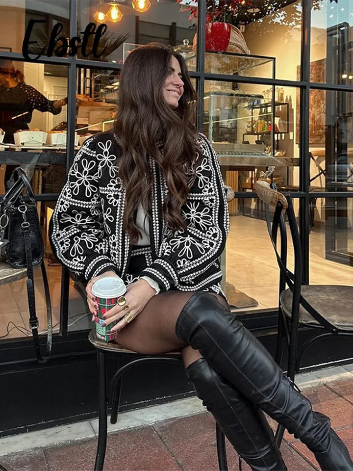 Retro printed jacket shorts set womens loose O-neck lantern sleeve jacket high waisted shorts autumn womens clothing 250322