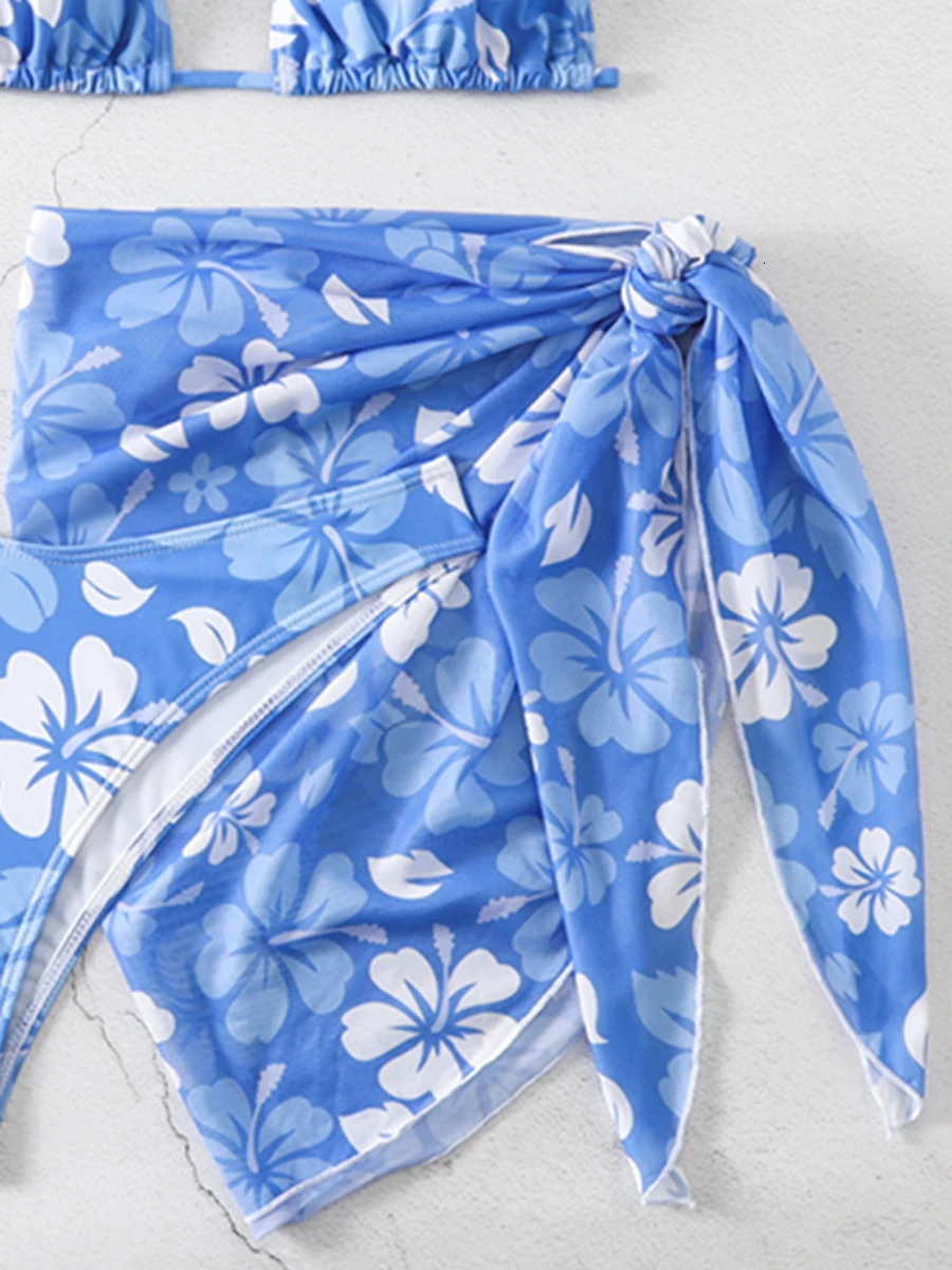 2024 Printed Slips 3Piece Bikini Skiing Swimsuit Womens Bathtub 250321