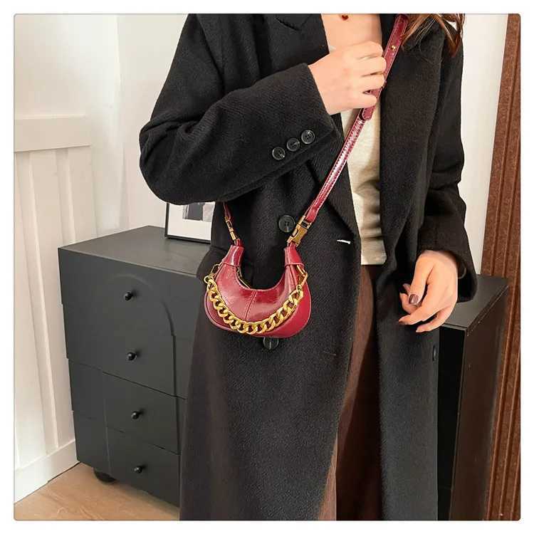 Luxury Children Brand PU Leather Crossbody Bag Retro Chain Small Hobos Messenger Bag Y250324