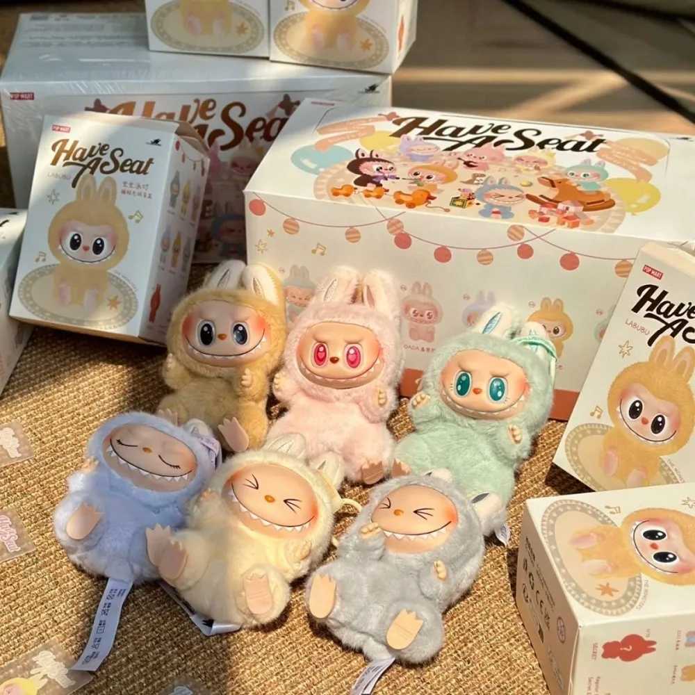 17cm Pop Mart Cute Labubu Fabric Mysterious Blind Box Heart Rhythm Macaron Series Doll Labu Fabric Plush Backpack Pendant Toy GiftT250325