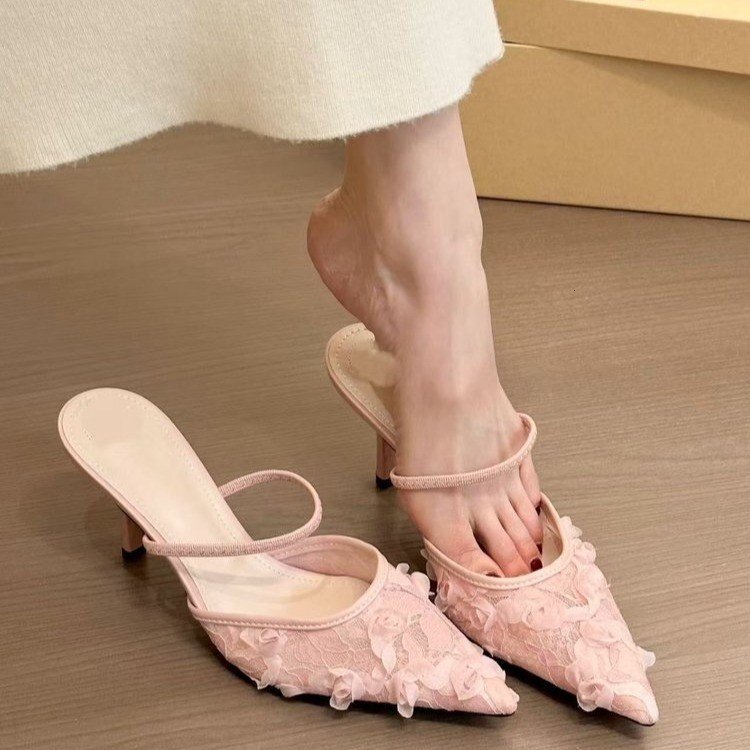 2025 Summer New Pink Mist Rose Soft Pointed Strap with Baotou Thin Heel Women's Half Slippers Designer Fashion Mesh Sandals1