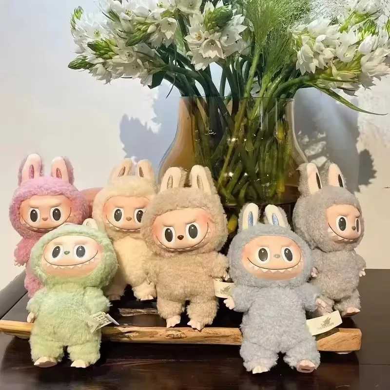 Labubu The Monsters vinyl plush blind box heart-shaped Macarone animated character surprise box set decoration doll keychain toy childrens giftT250325
