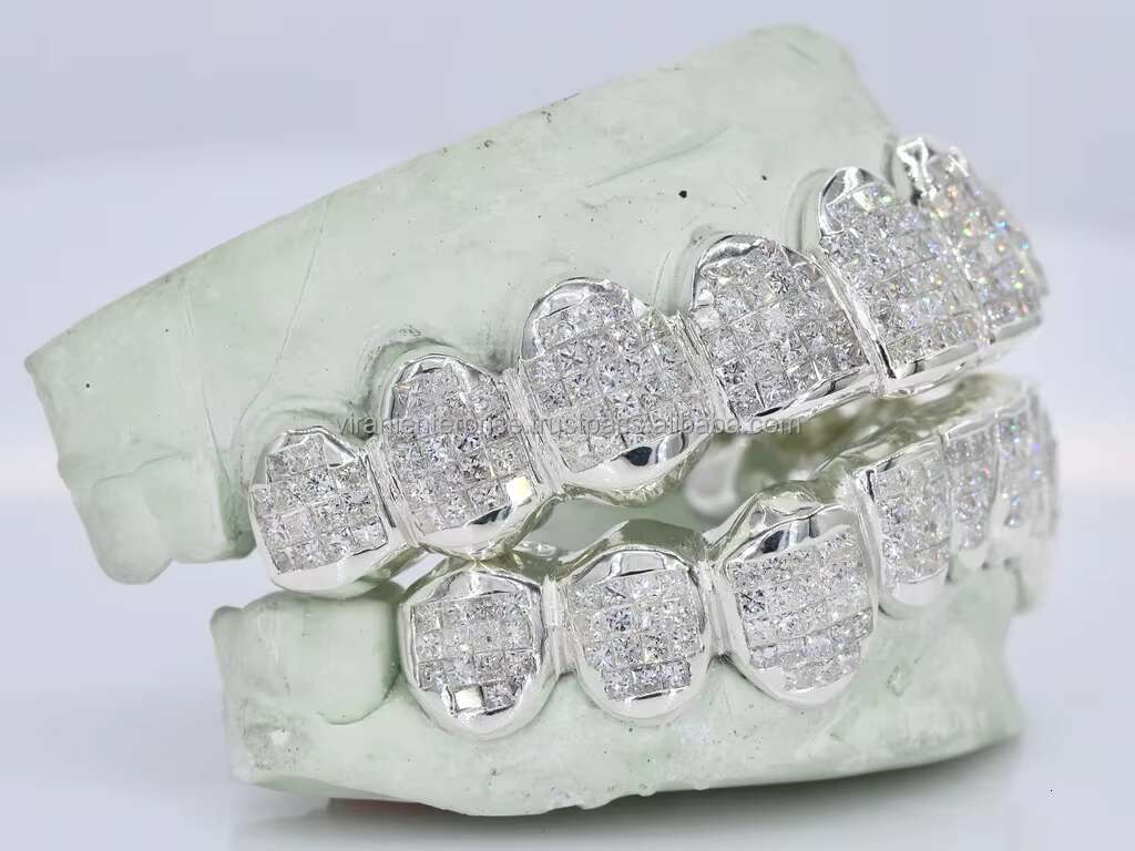 Unique Design in Sale Price Moissanite Grillz Custom Made Full Set Fully Iced Out Grillz 925 Sterling Silver for Men and Women